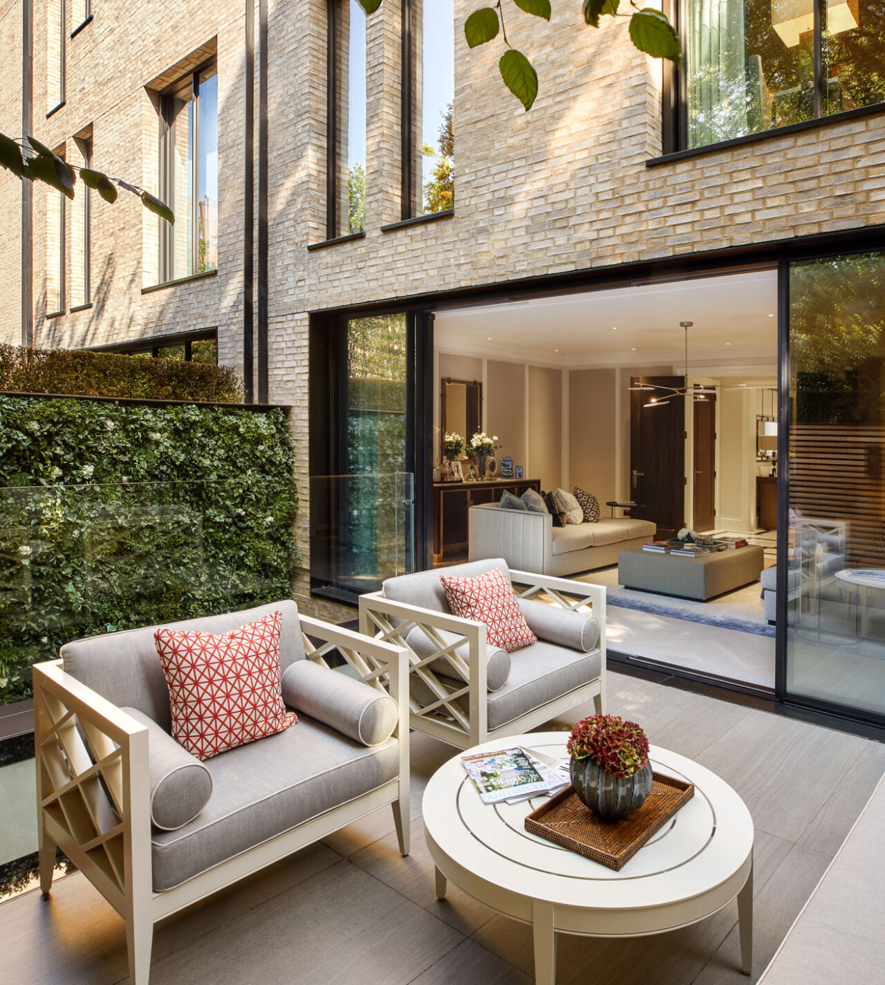 Knighton Place Valouran